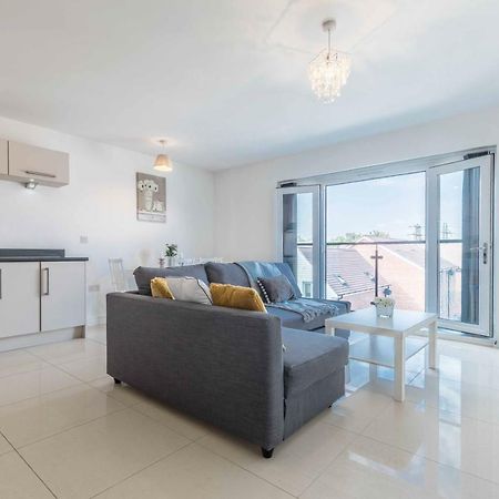 The Penthouse @ Waterside Grange Apartment Slough Luaran gambar